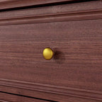 Weiße Holzkommode mit 9 Schubladen und goldenen Griffen