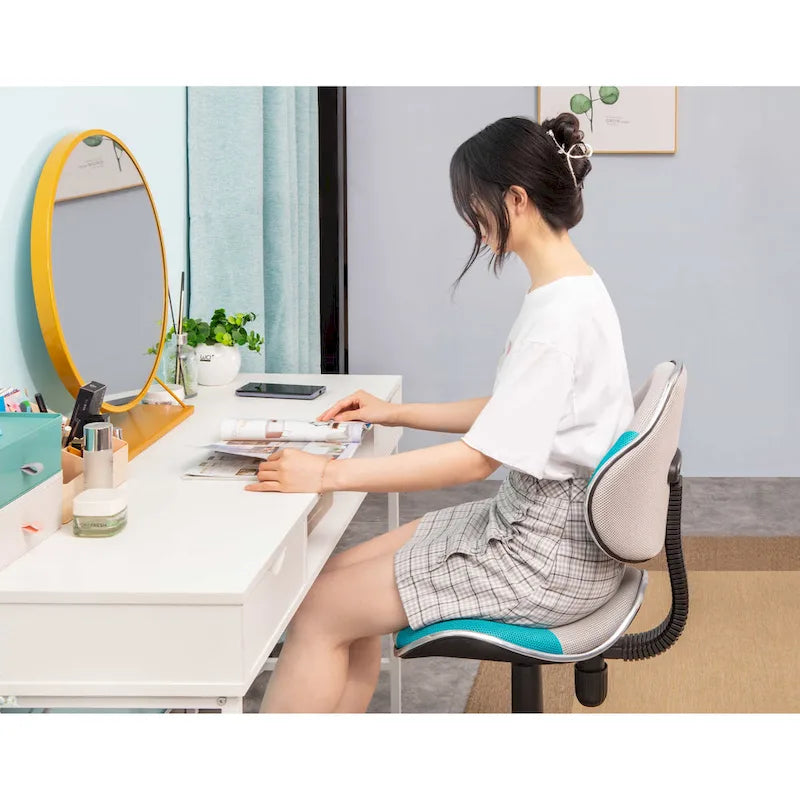 Sedia da ufficio ergonomica in rete con seduta imbottita e base girevole